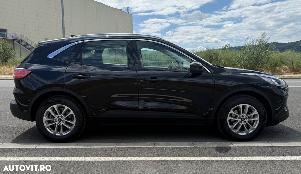 Ford Kuga 2.5 Duratec FHEV TITANIUM - 5