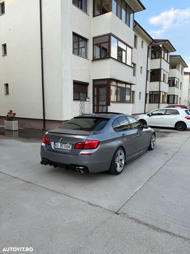 BMW Seria 5 530d xDrive Sport-Aut. - 12