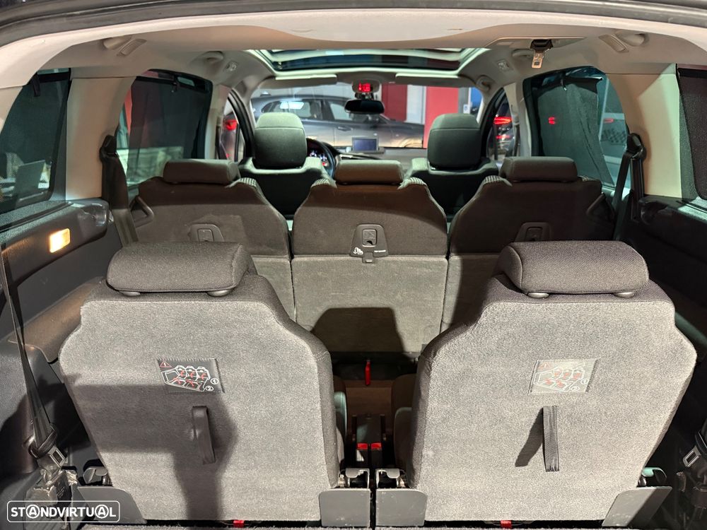 Peugeot 5008 2.0 HDi 7L Allure - 18