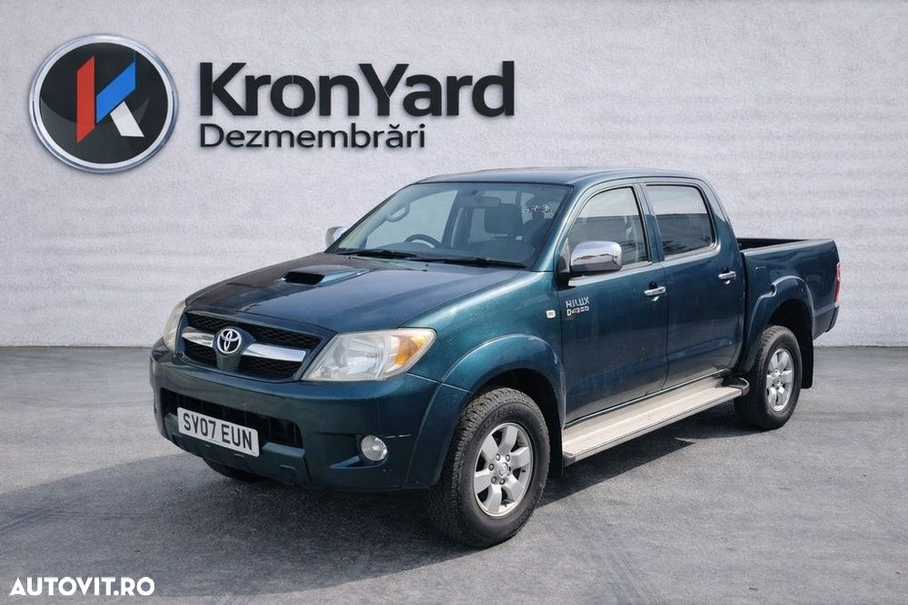 Dezmembrari dezmembrez  Toyota Hilux VII 3.0 D-4D, 2.5 D  2008 - 2005 - 2