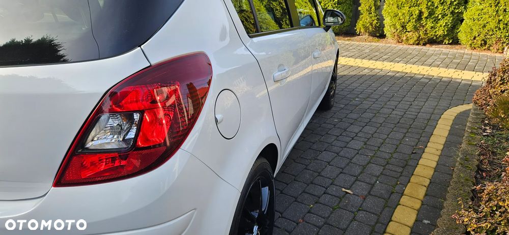 Opel Corsa 1.4 16V Color Elegance - 15