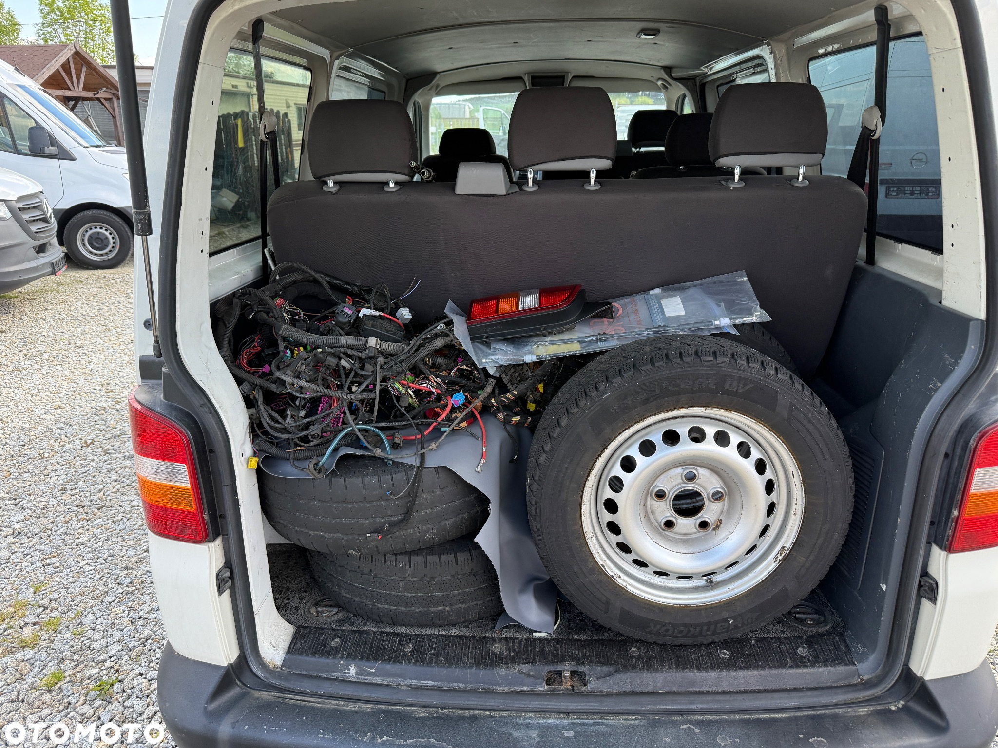 Volkswagen Transporter T5 TDI L1H1 - 7