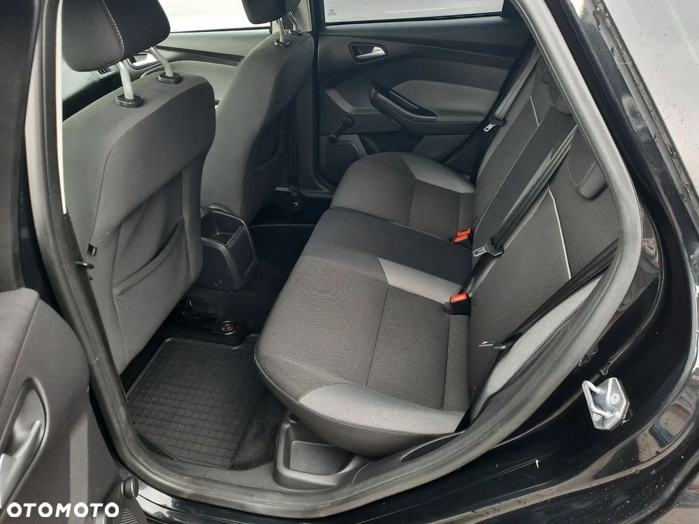 Ford Focus 1.6 Edition Start - 14