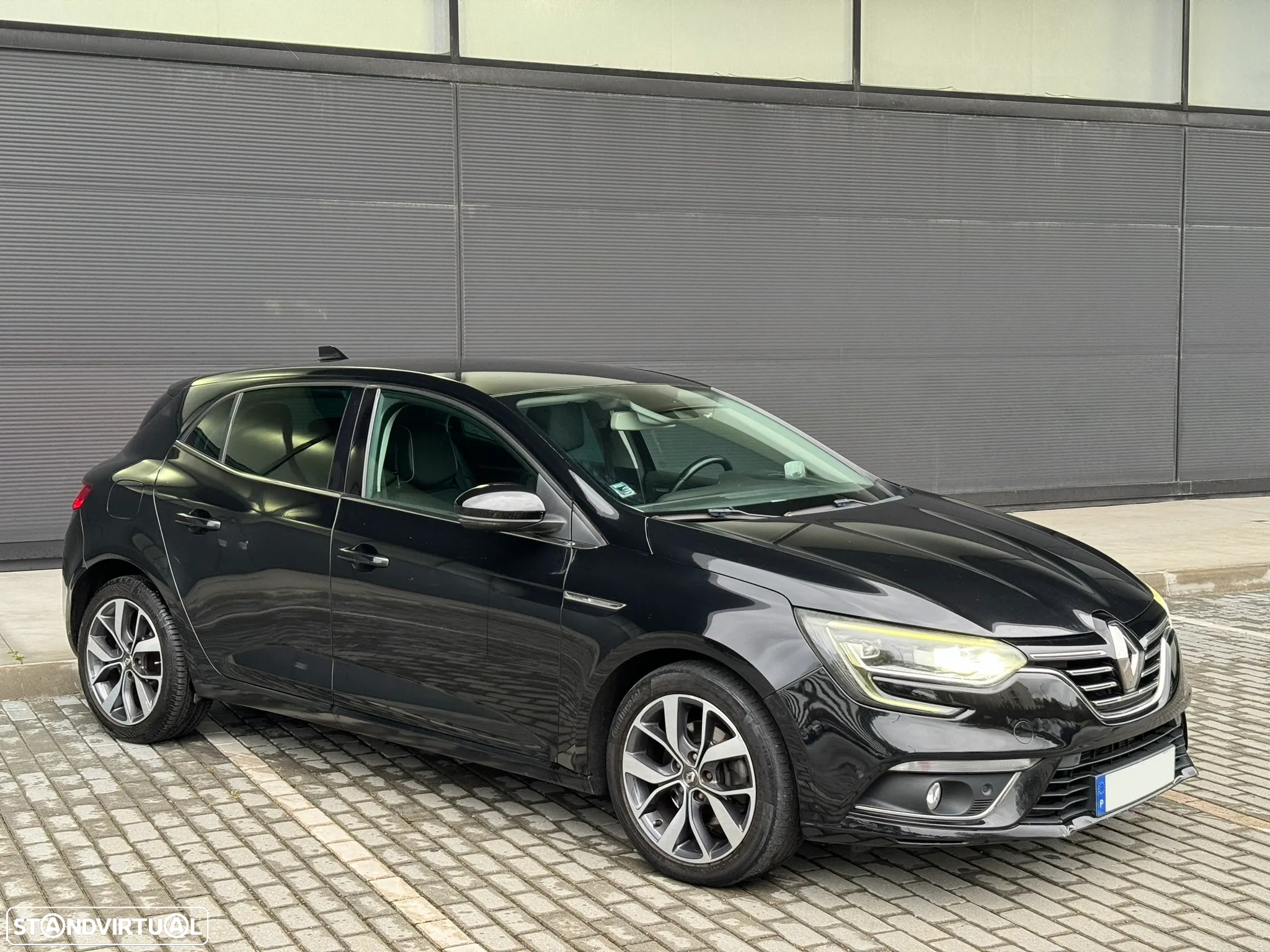 Renault Mégane 1.6 dCi Bose Edition SS - 9
