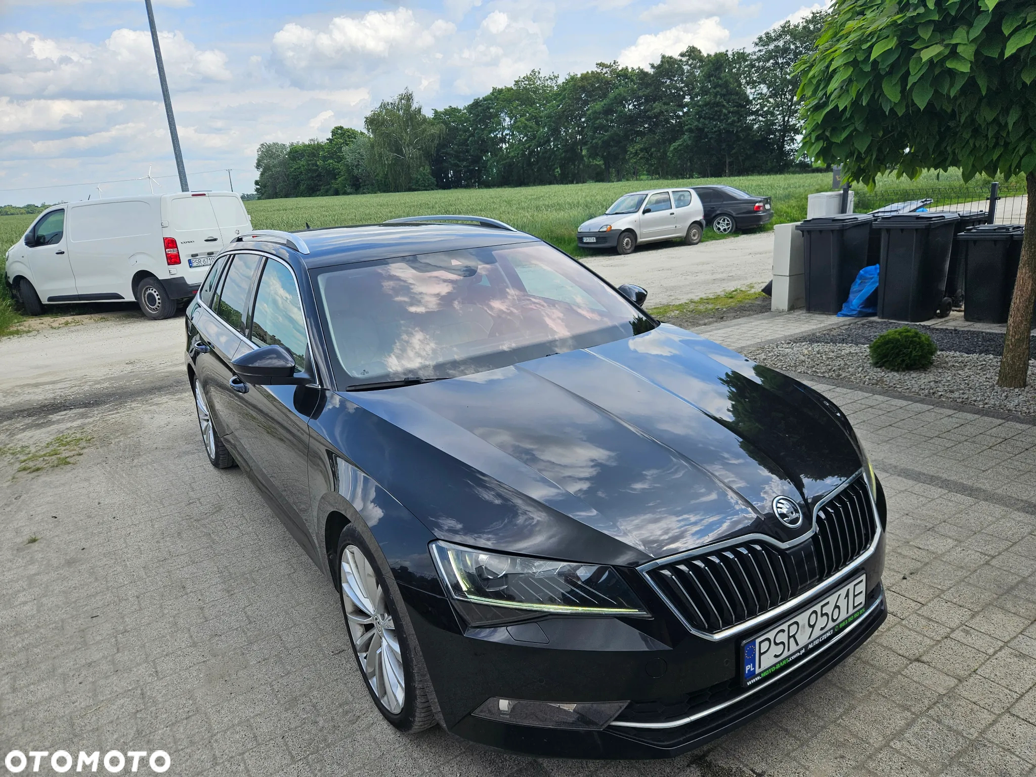 Skoda Superb Combi 2.0 TDI DSG Premium Edition - 14