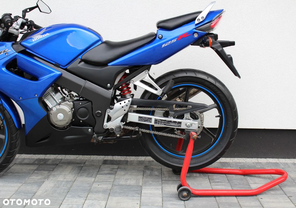 Honda CBR - 11