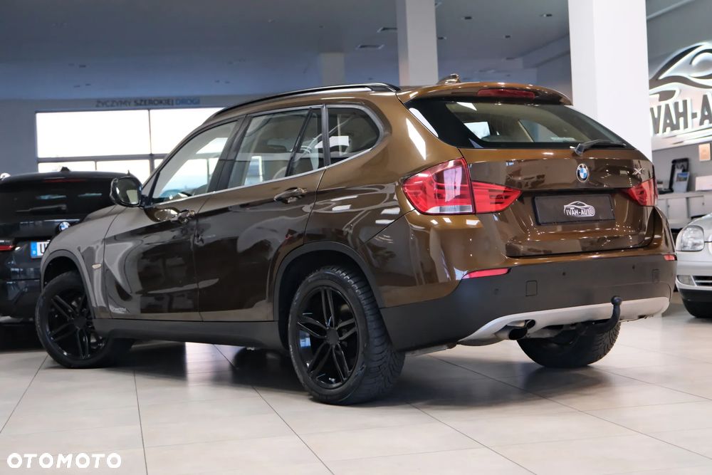 BMW X1 xDrive18d Sport Line - 10