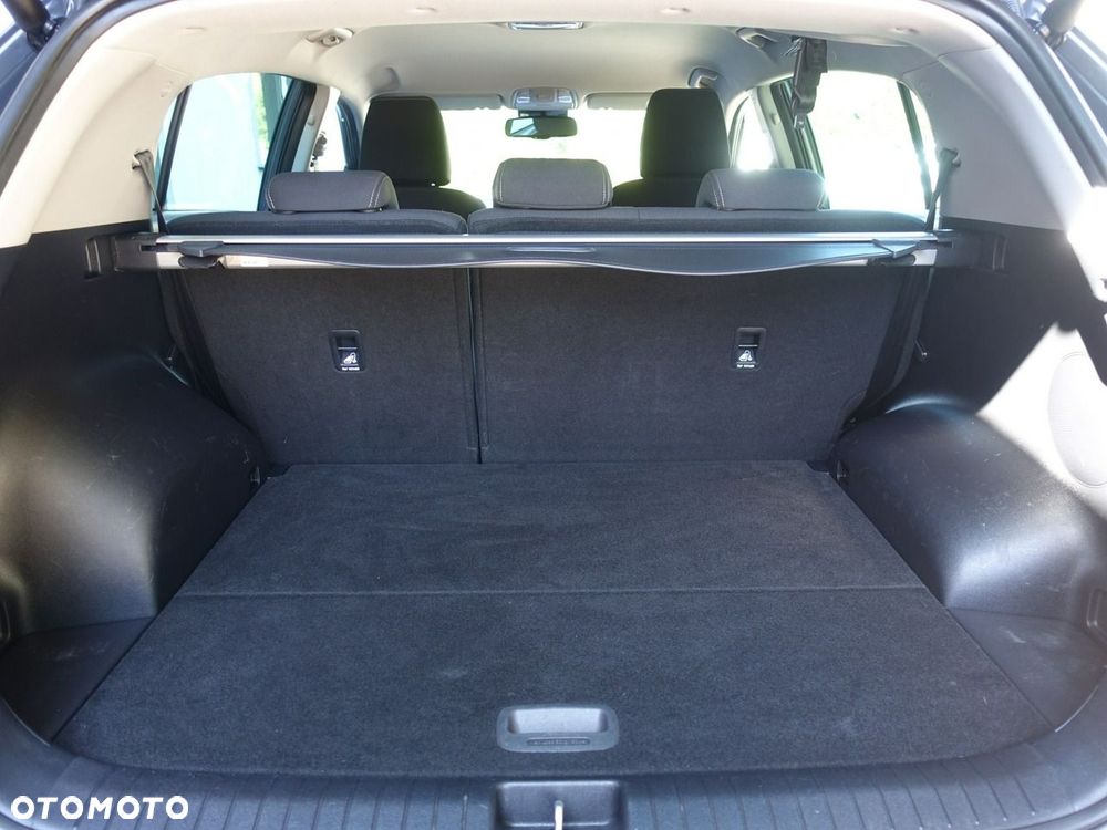 Kia Sportage 1.6 CRDI Black Edition 2WD - 18