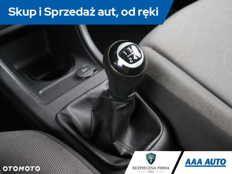 Volkswagen up! - 14