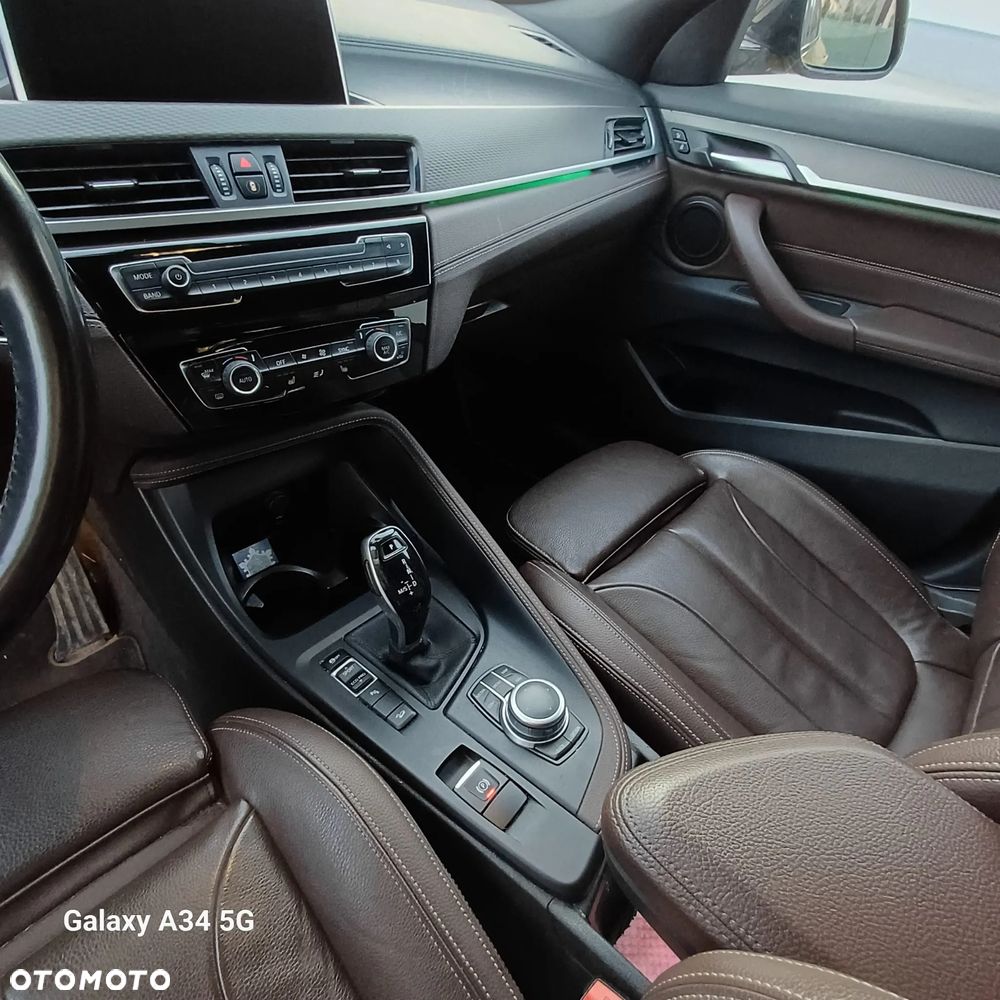 BMW X2 xDrive20i Advantage Plus - 13