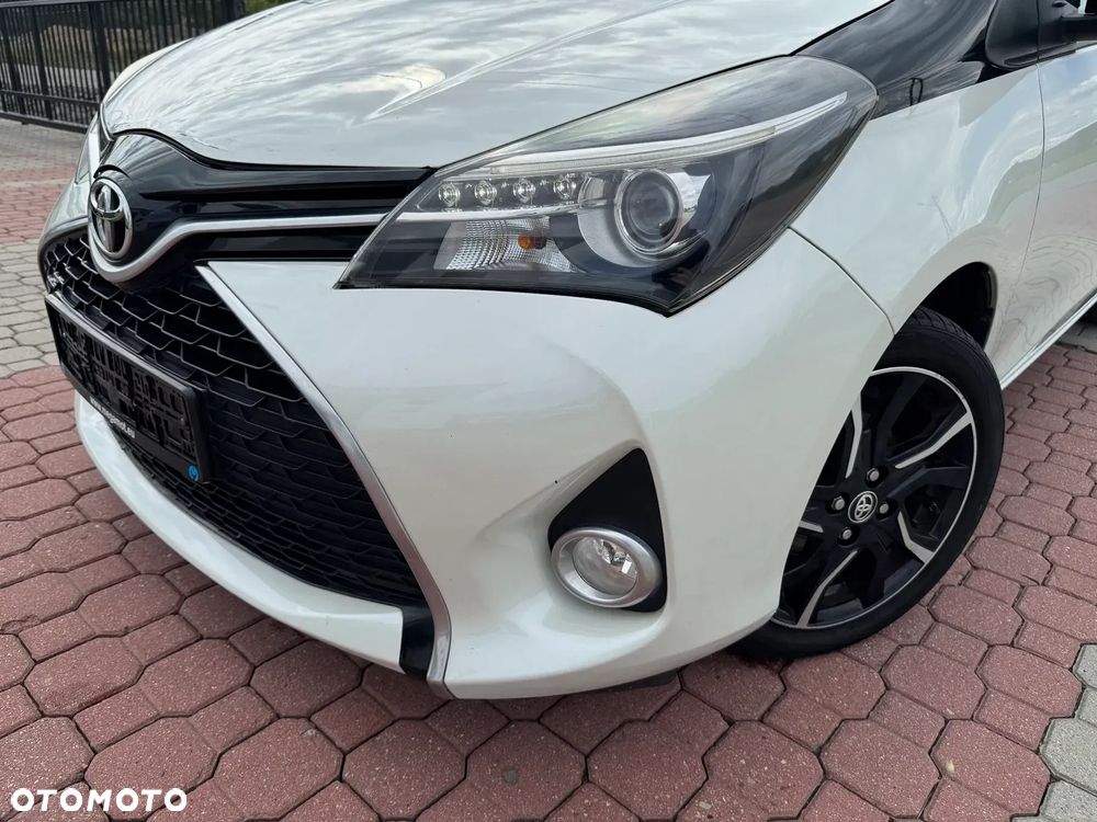 Toyota Yaris 1.33 Premium - 17