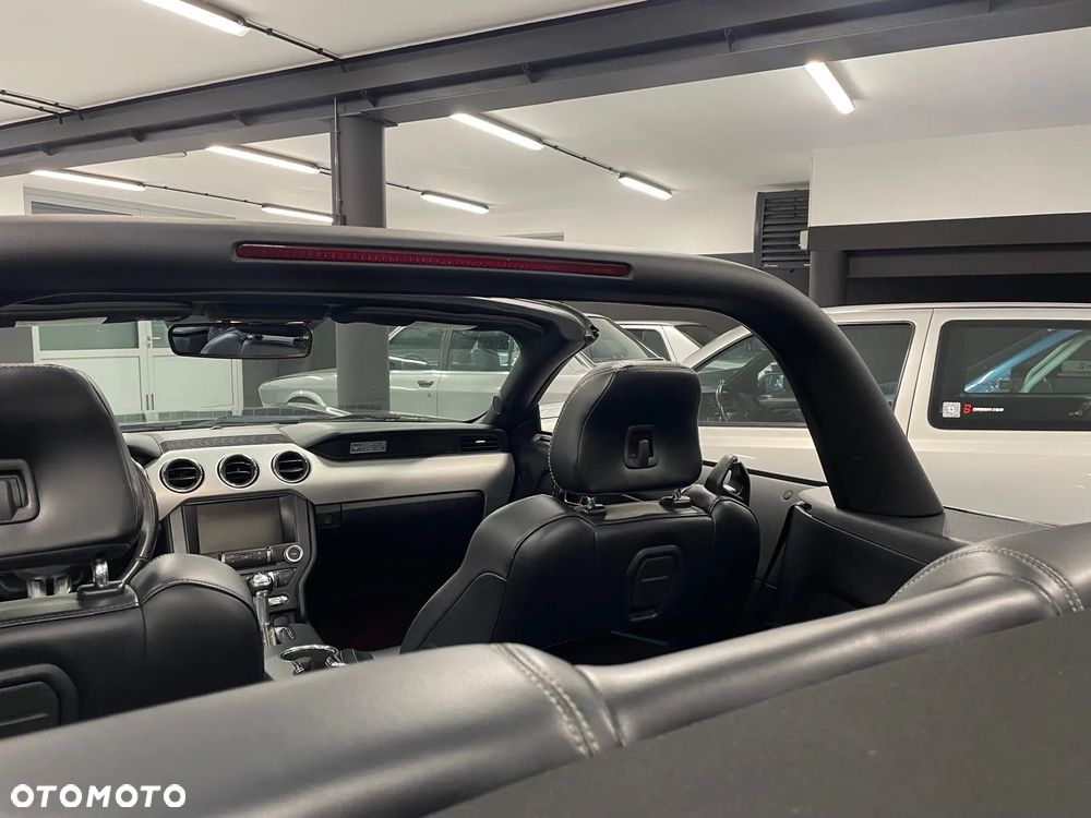 Ford Mustang Cabrio 5.0 Ti-VCT V8 GT - 24