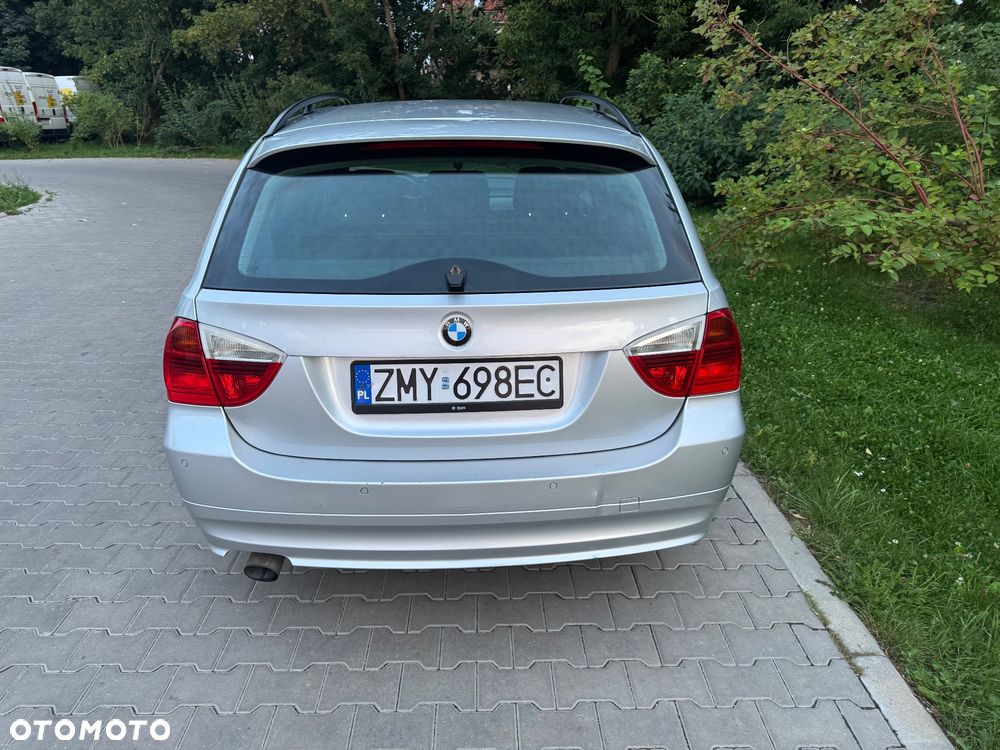 BMW Seria 3 - 9