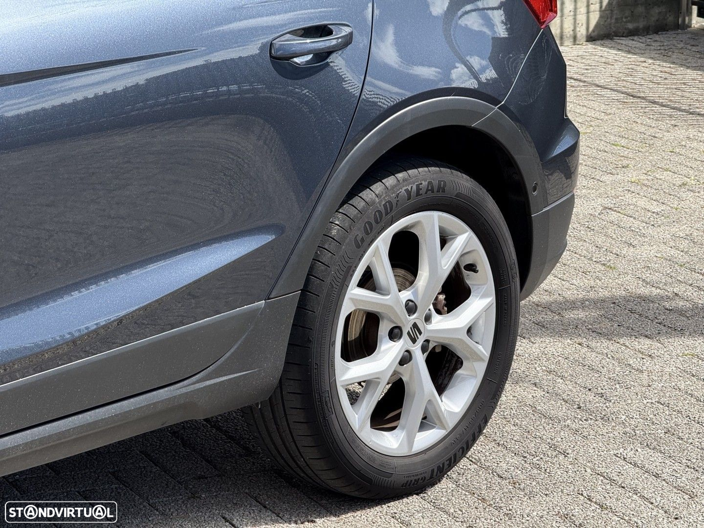 SEAT Arona 1.0 TSI FR - 36