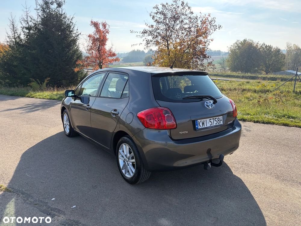 Toyota Auris 1.4 VVT-i Luna - 5