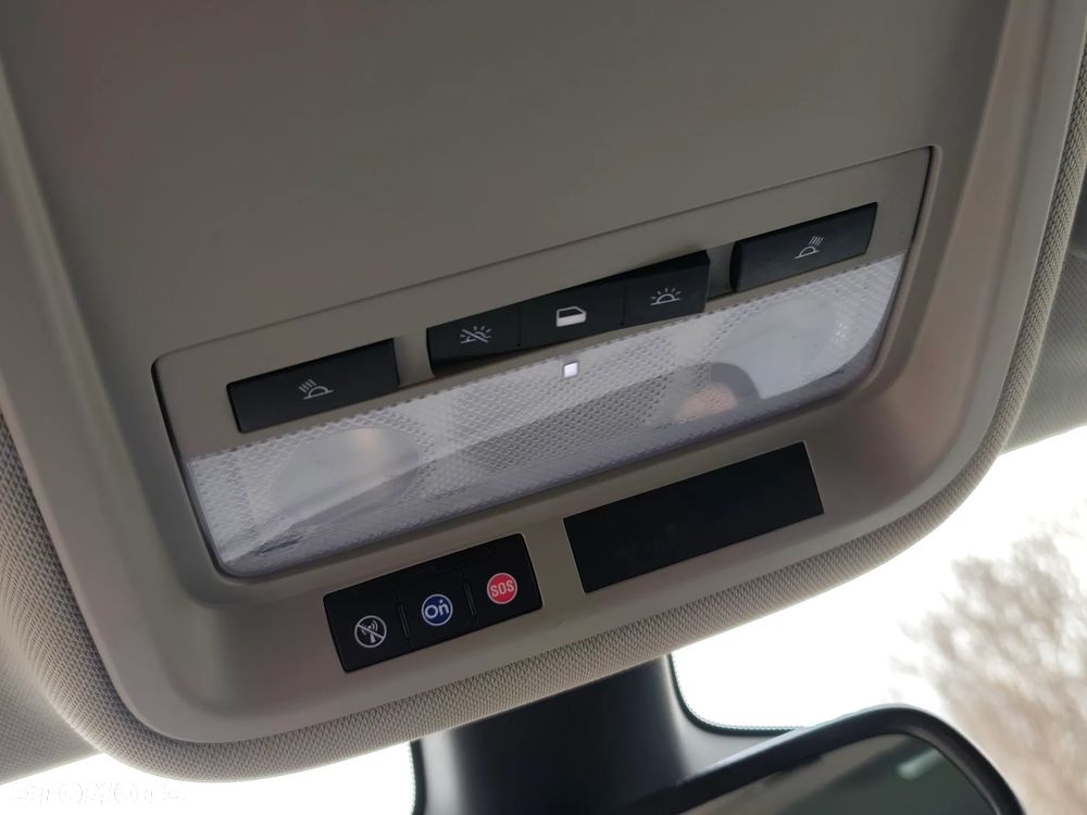 Opel Astra 1.4 Turbo Innovation - 28