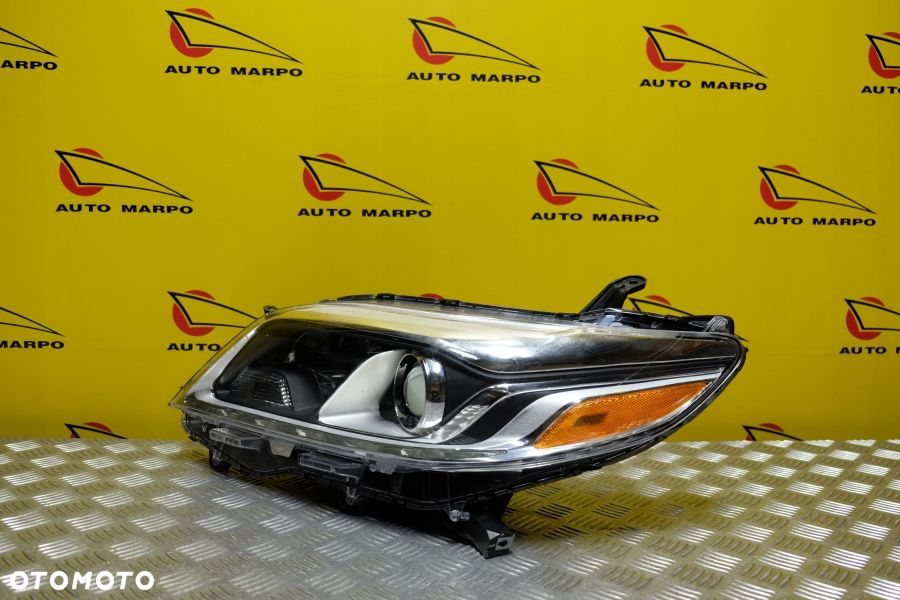 TOYOTA SIENNA LIFT 2015- REFLEKTOR LAMPA XENON LED USA - 4
