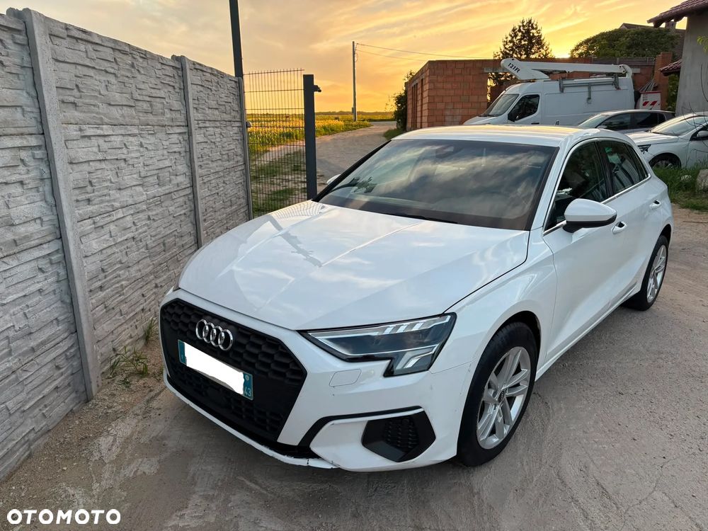 Audi A3 Sportback 30 TDI S tronic - 2