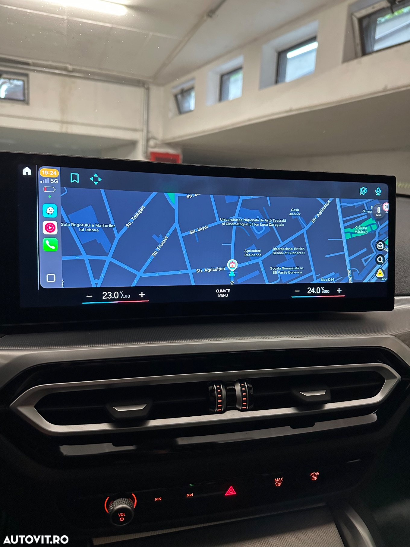 BMW M4 M440i xDrive AT MHEV - 10