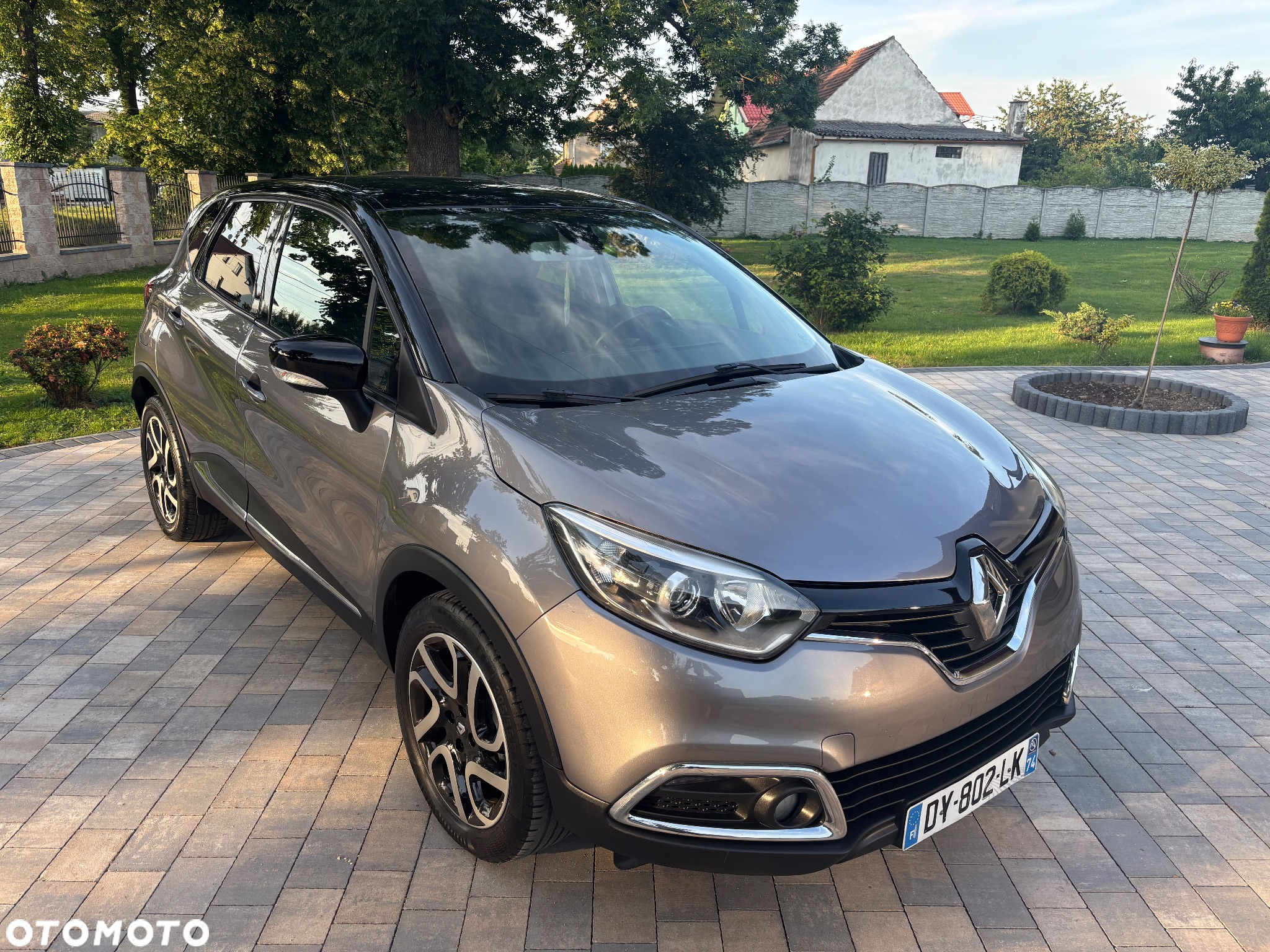 Renault Captur ENERGY TCe 120 EDC Luxe - 10