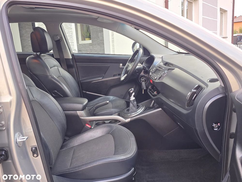Kia Sportage 1.6 GDI L 2WD - 23