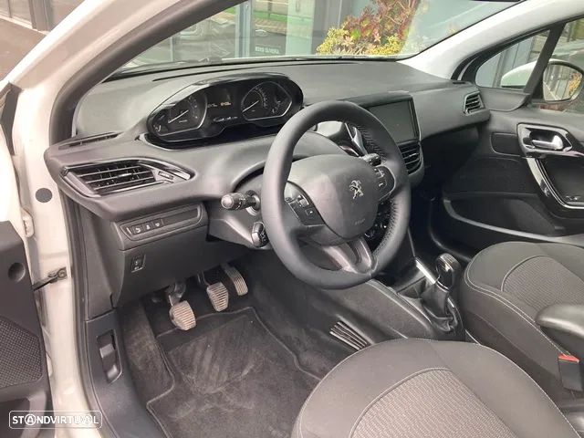 Peugeot 208 1.6 BlueHDi Active - 12