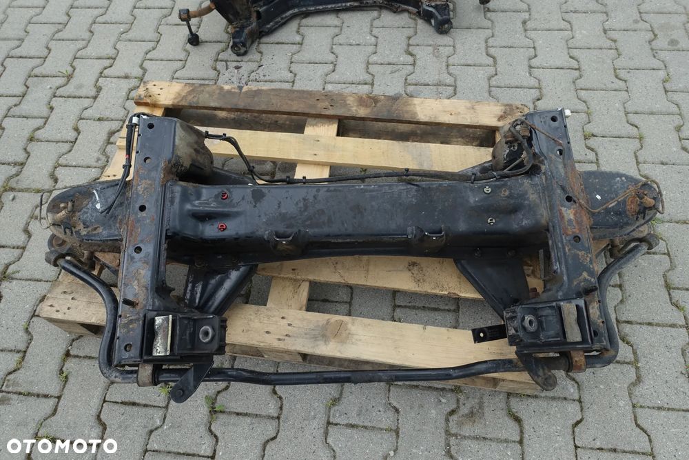 WÓZEK SANKI BELKA POD SILNIK VW LT 28 35 2.5 TDI 05r. - 2
