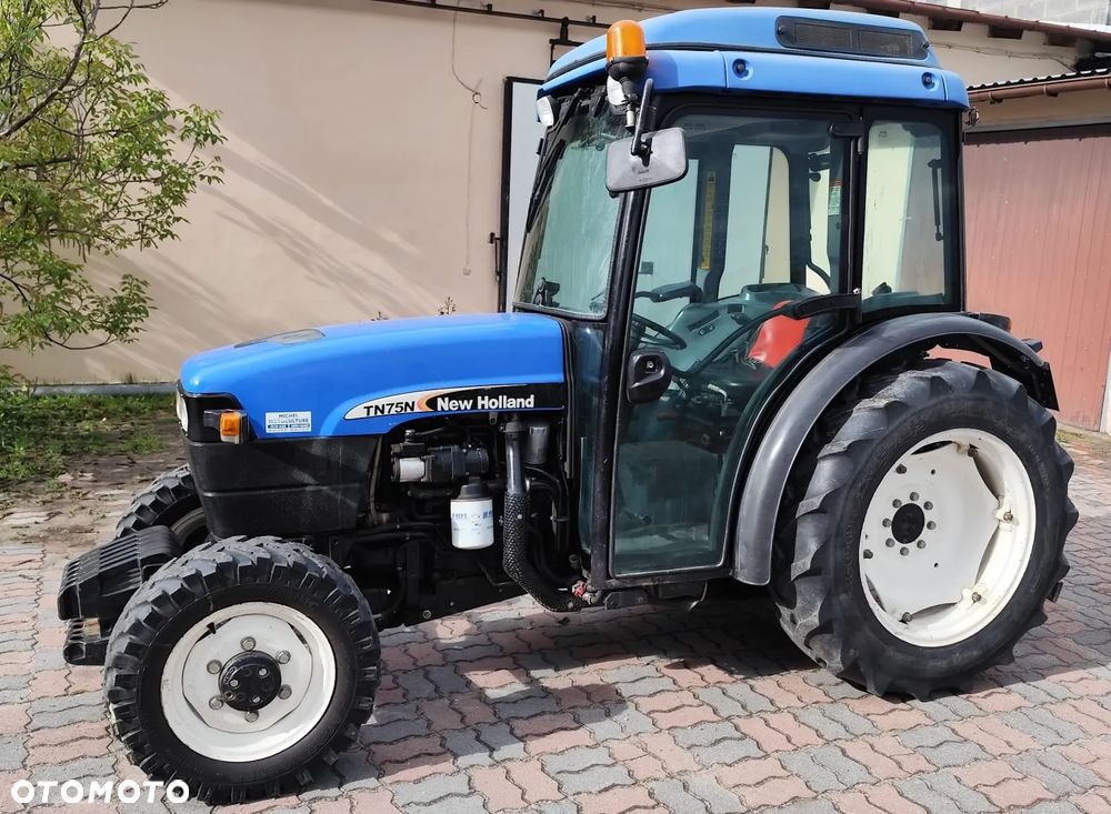 New Holland TN 75N - 2