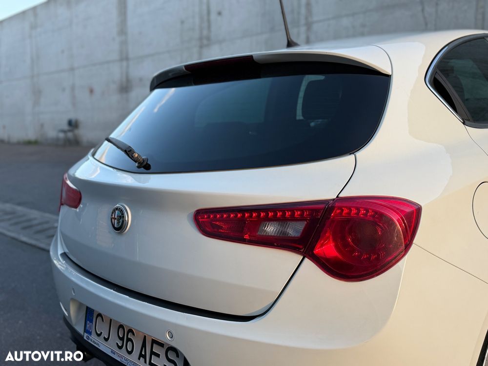 Alfa Romeo Giulietta 2.0 Mjet S&S TCT Super - 9