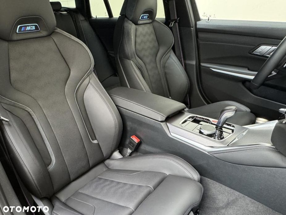 BMW M3 Competition xDrive sport - 14