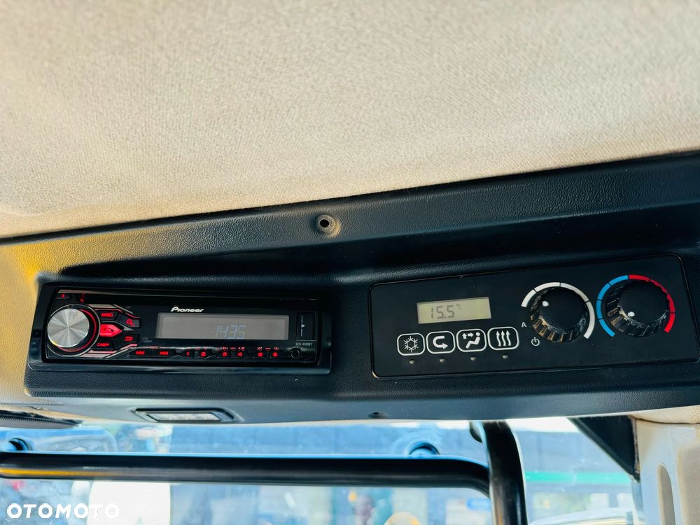 JCB Fastrac 2150 - 13