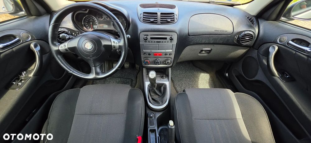 Alfa Romeo 147 1.6 Twin Spark Impression - 21