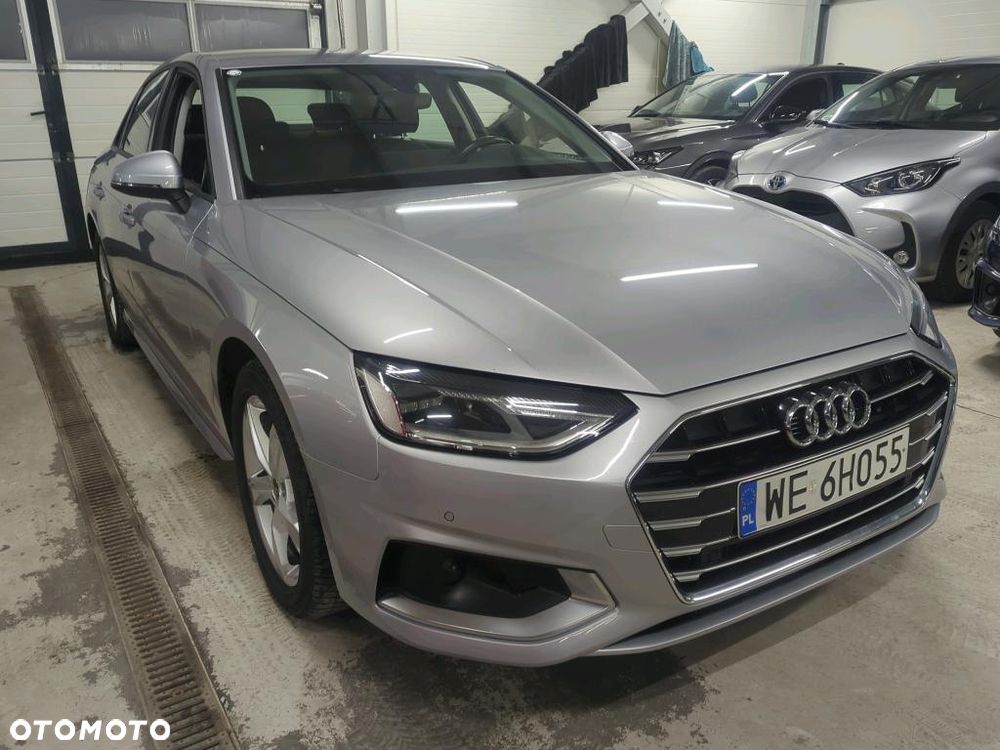 Audi A4 Limousine 35 TFSI mHEV Advanced S tronic - 2