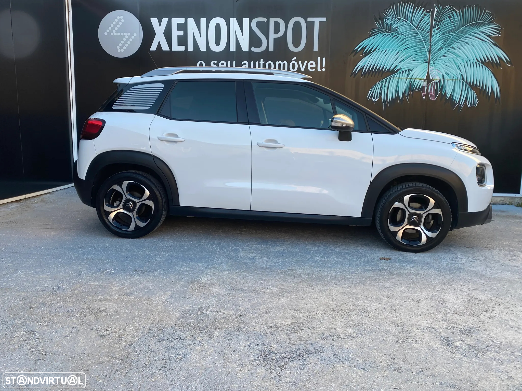 Citroën C3 Aircross 1.2 PureTech Shine - 3