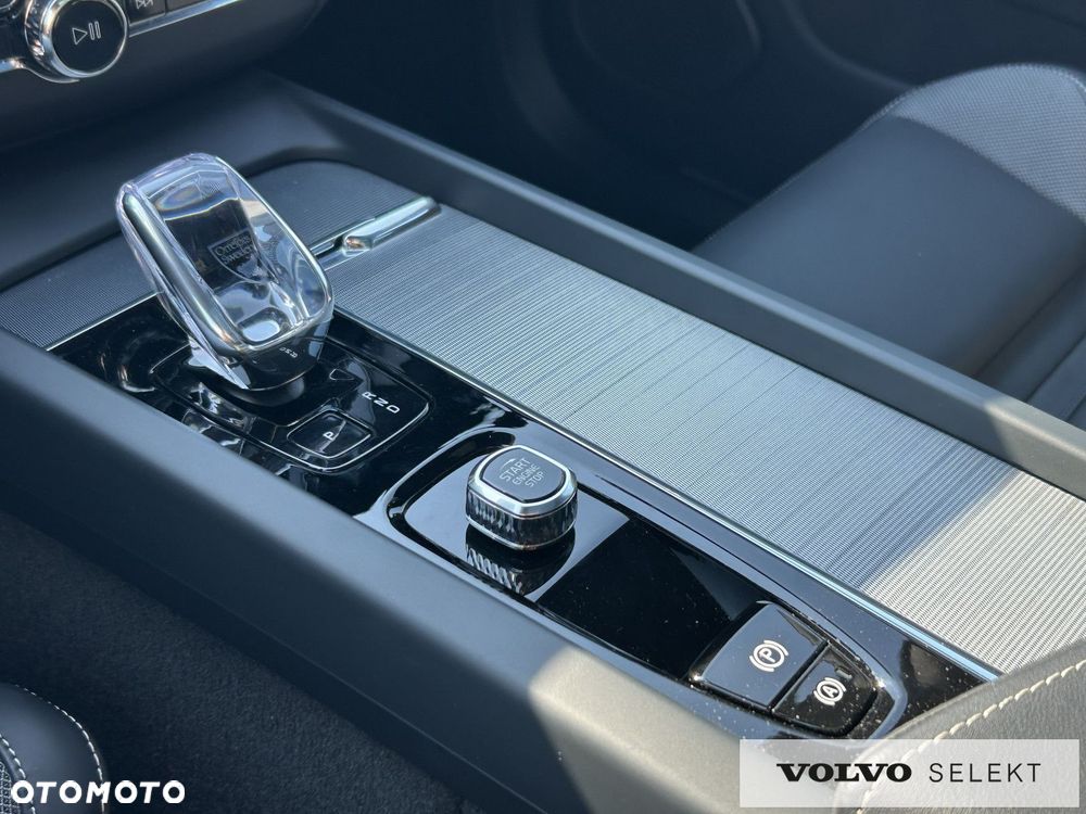 Volvo XC 60 - 22