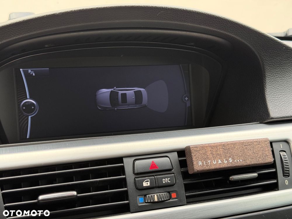 BMW Seria 3 320d DPF - 22