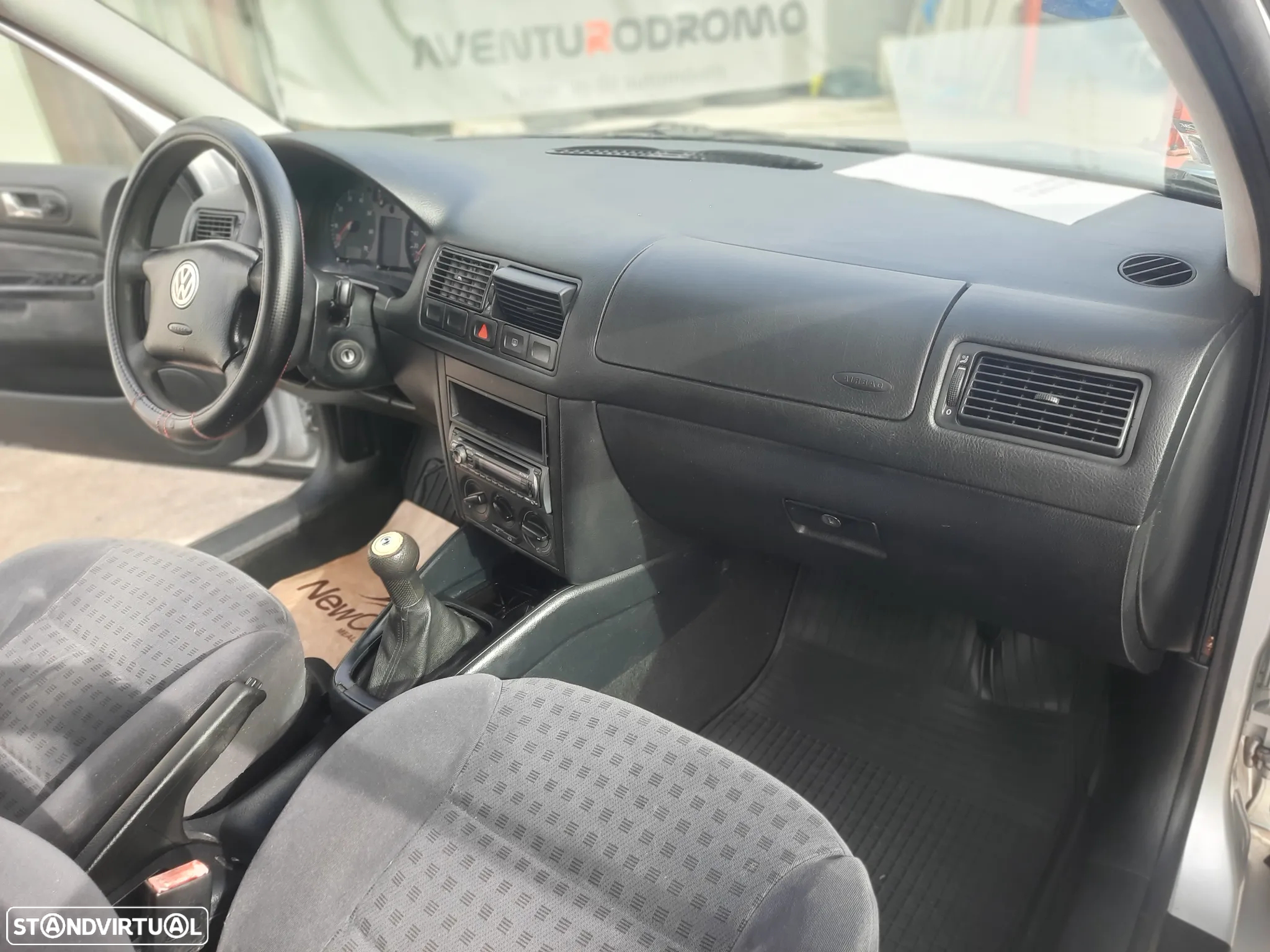 VW Golf 1.4i Confort - 19