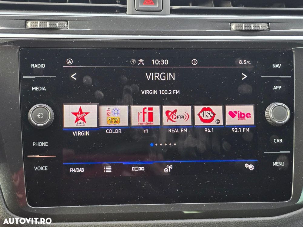 Volkswagen Tiguan - 13