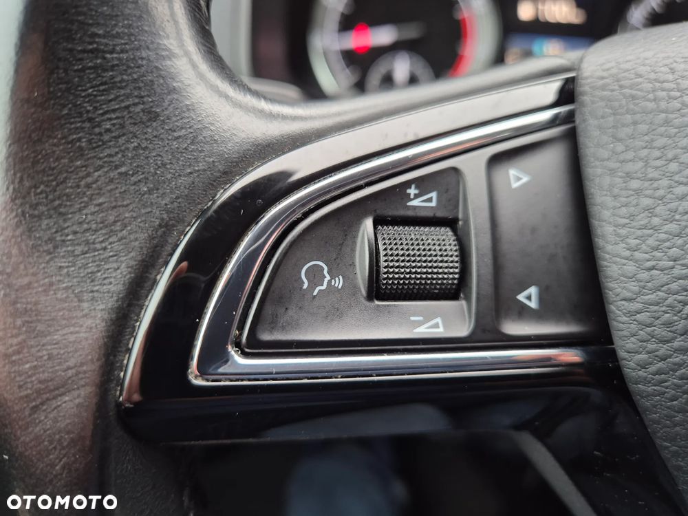Skoda Karoq 1.5 TSI ACT GPF 4x2 Ambition - 23