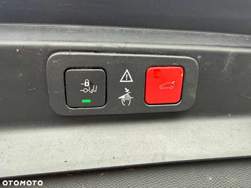 Peugeot 5008 1.6 PureTech GT Line S&S EAT8 - 15