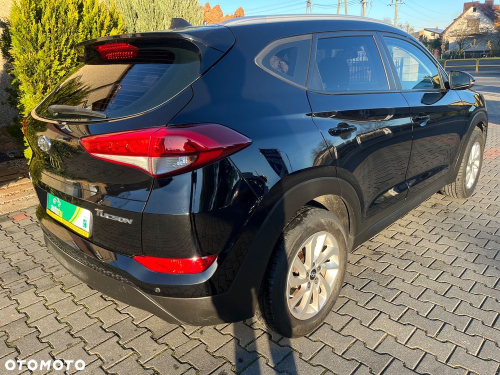 Hyundai Tucson blue 1.7 CRDi 2WD Intro Edition - 4