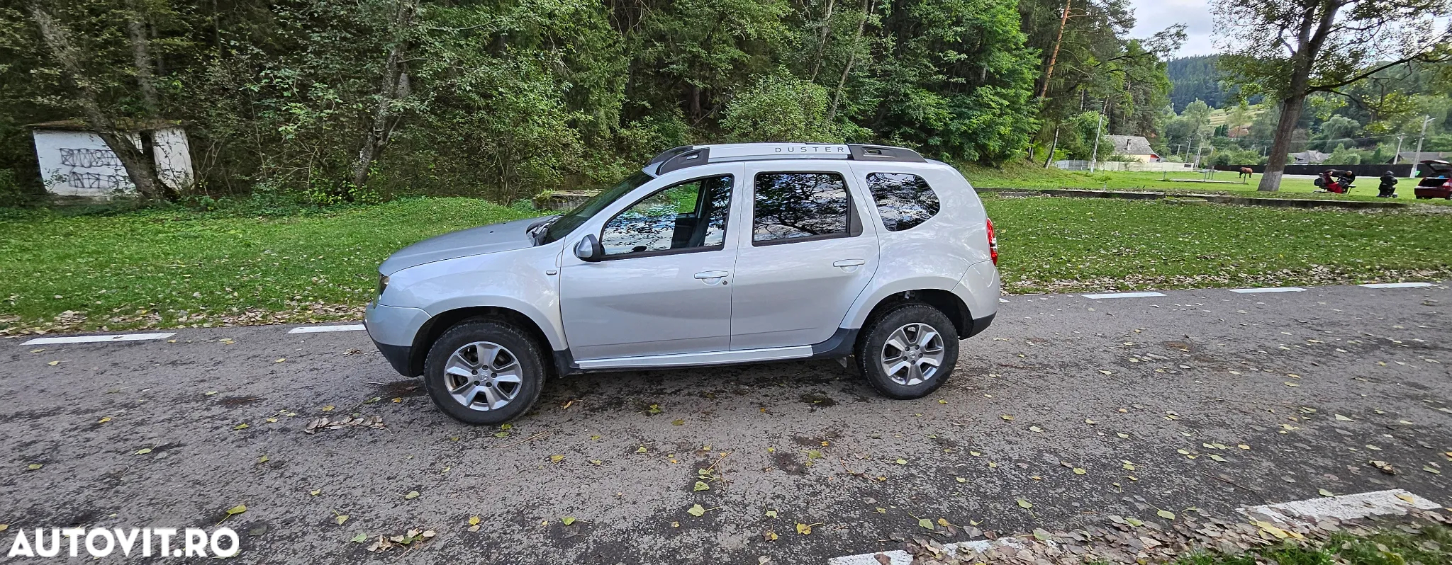 Dacia Duster 1.5 dCi 4x4 Laureate - 3