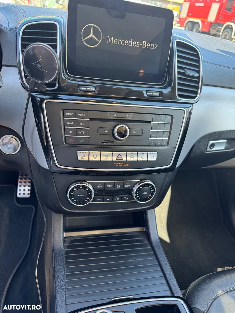 Mercedes-Benz GLE - 20