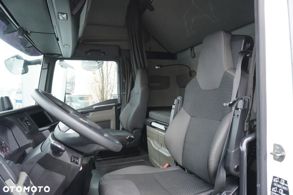 MAN TGX 18.510 E6 4x2 / Kab. sypialna / 2023 / 4 szt. - 17