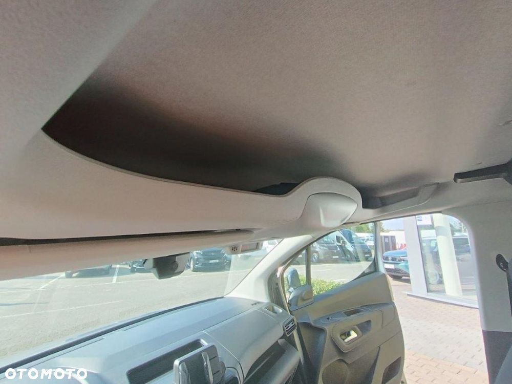 Fiat Doblo Maxi CrewVan 1.5 BlueHDI S&S (bryg.) - 17