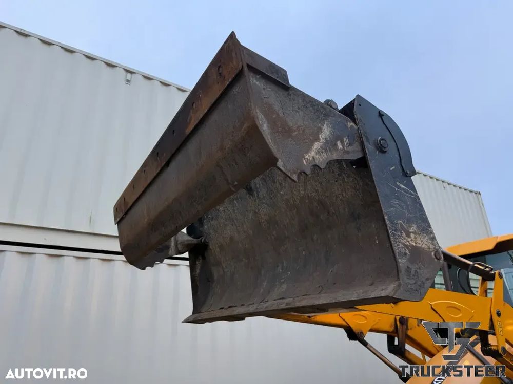 JCB 3CX Plus - 13