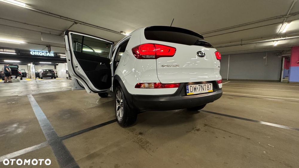 Kia Sportage 2.0 CRDI L AWD - 4