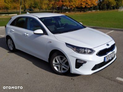 Kia Ceed - 11