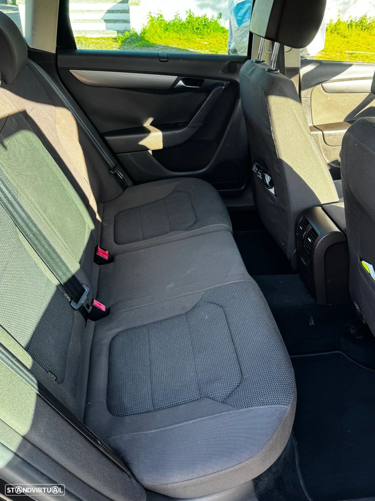 VW Passat Variant 2.0 TDI Confortline - 5