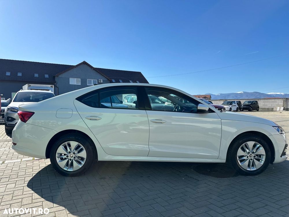 Skoda Octavia 1.5 TSI ACT Clever - 14